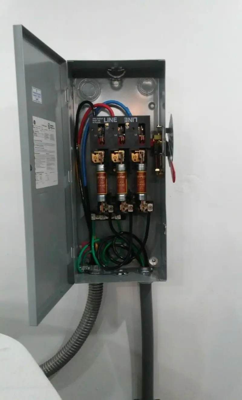 Three-phase disconnect switch installed for Electrical Wiring & Rewiring in Chisago City